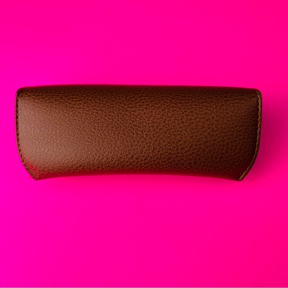 Ray Ban Brown Leather Lightweight Sunglasses Snap Button Case - Picture 2 of 5